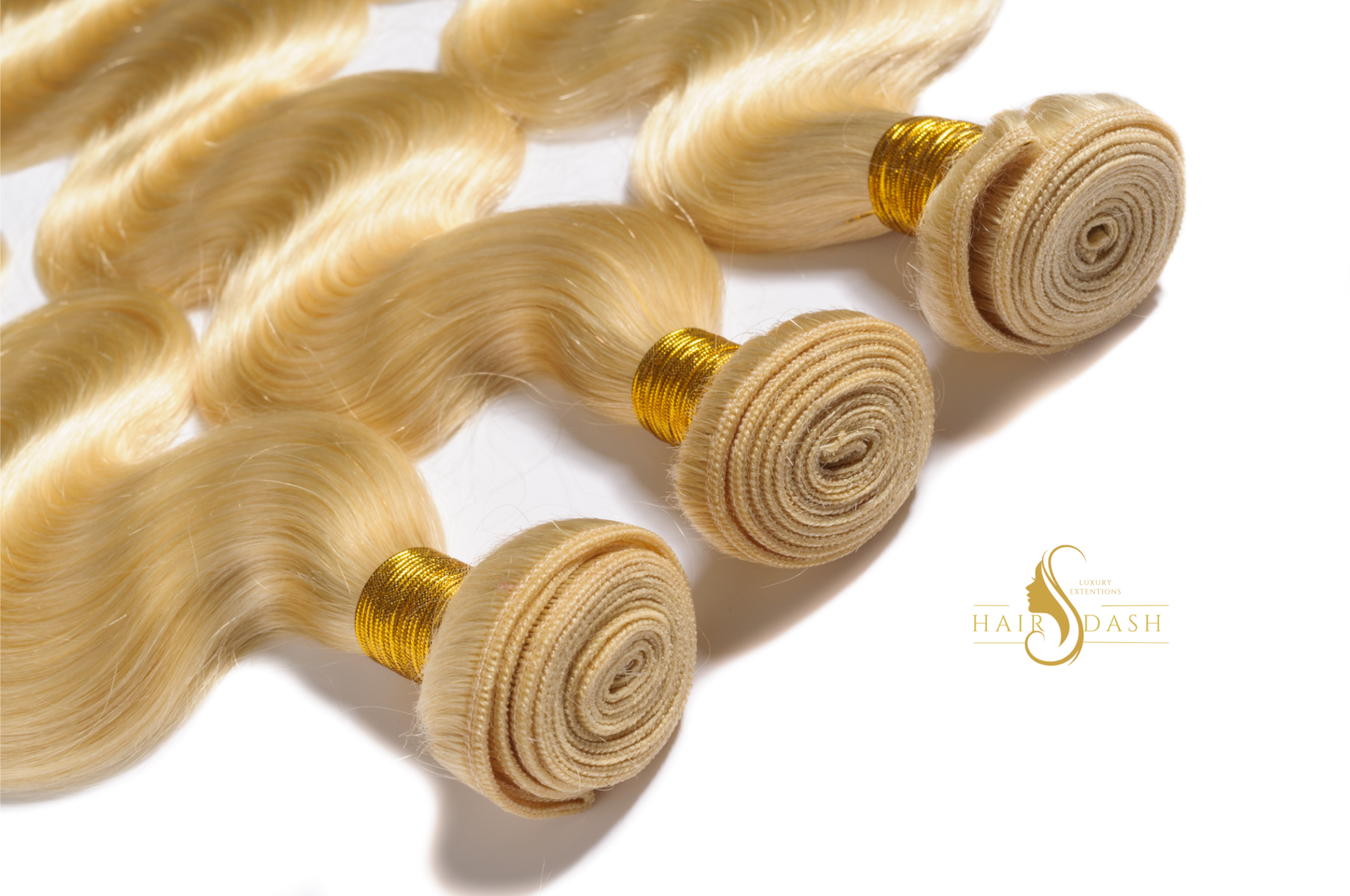 613 Blonde Luxe Body Wave Bundles